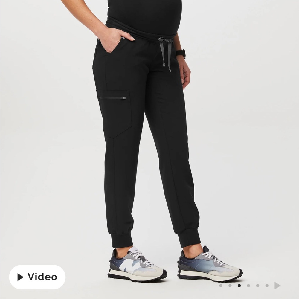 Figs Women's Black Jogger Pants MATERNITY SCRUBS
